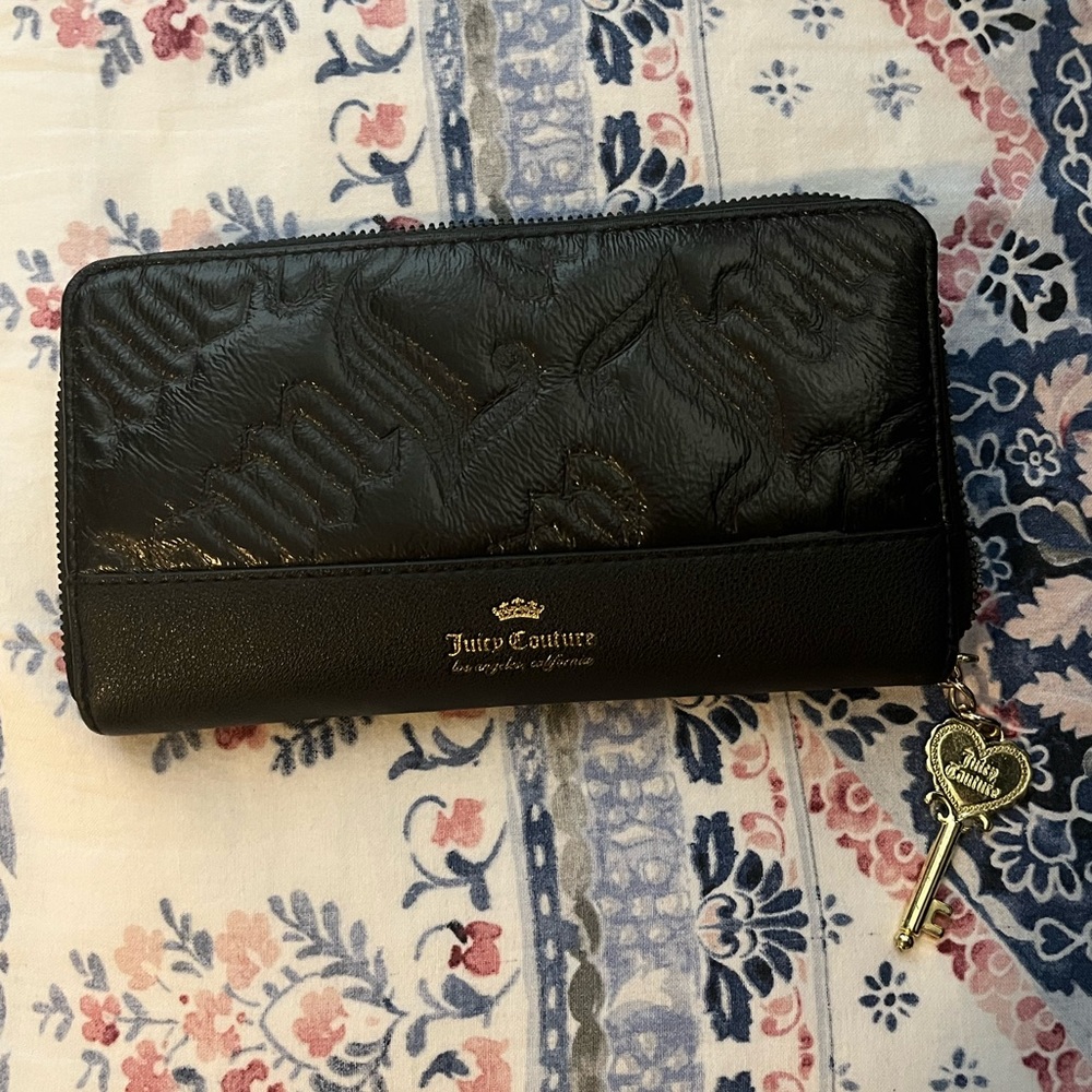 Juicy Couture wallet